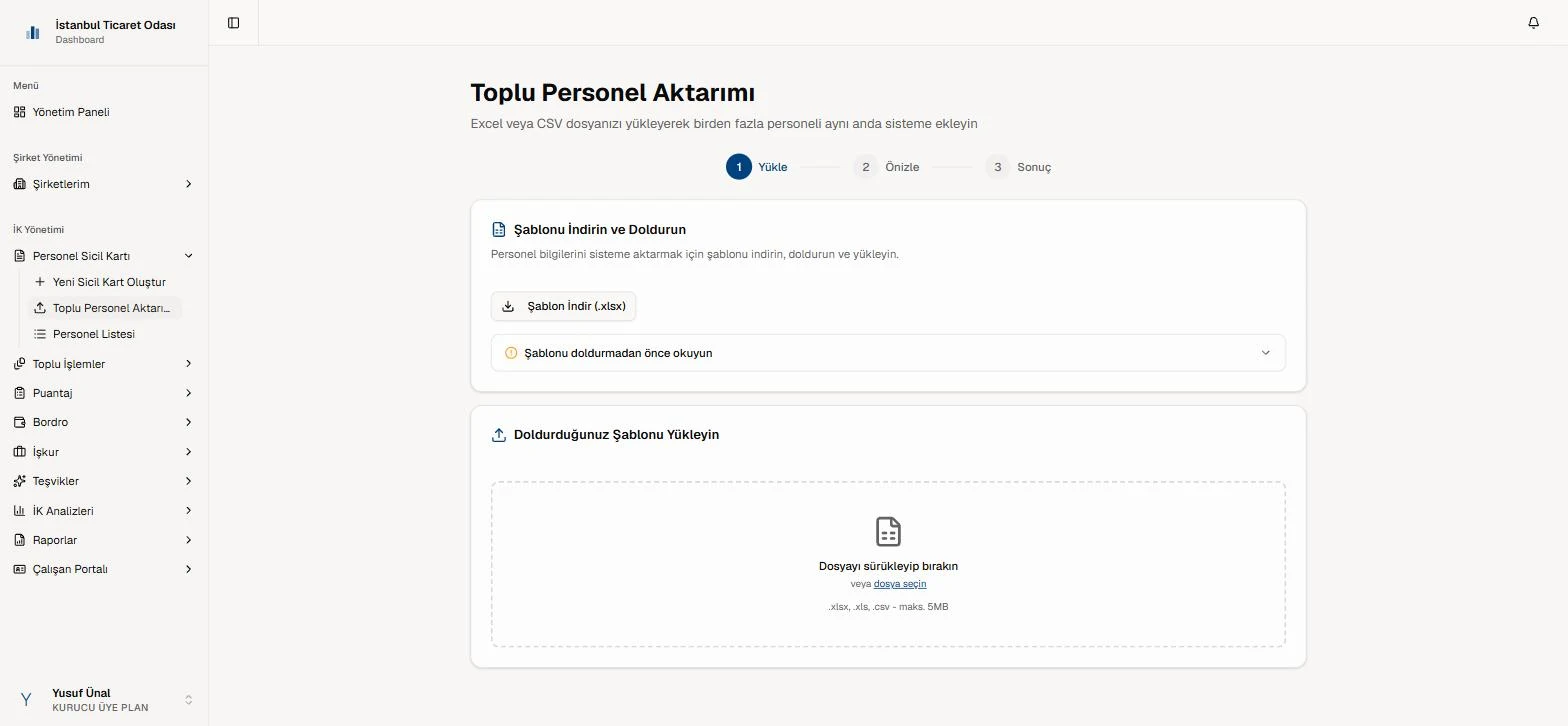 Toplu personel aktarımı ekranı — şablon indirme ve dosya yükleme adımları